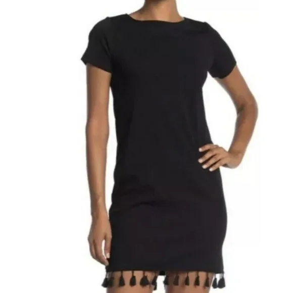 Tash + Sophie | Dresses | Tash And Sophie Tasseled Hem Short Sleeve Dress Black Size Medium M New | Poshmark Tash + Sophie | Dresses | Tash And Sophie Tasseled Hem Short Sleeve Dress Black Size Medium M New | Poshmark